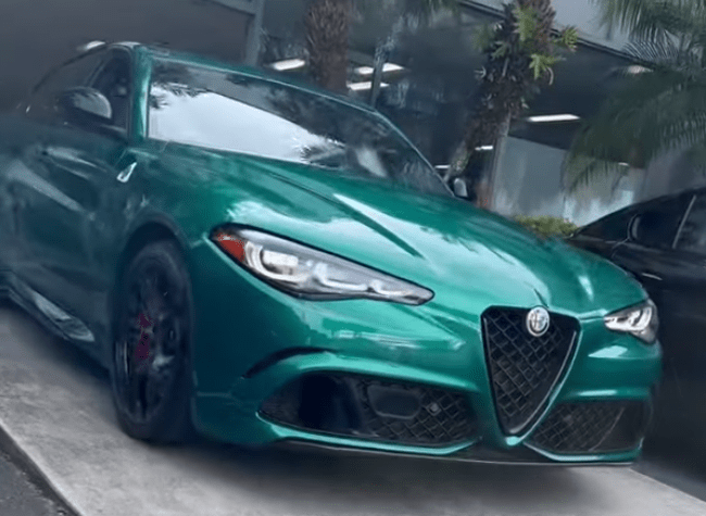 Alfa Romeo Giulia Quadrifoglio dans 6 Underground