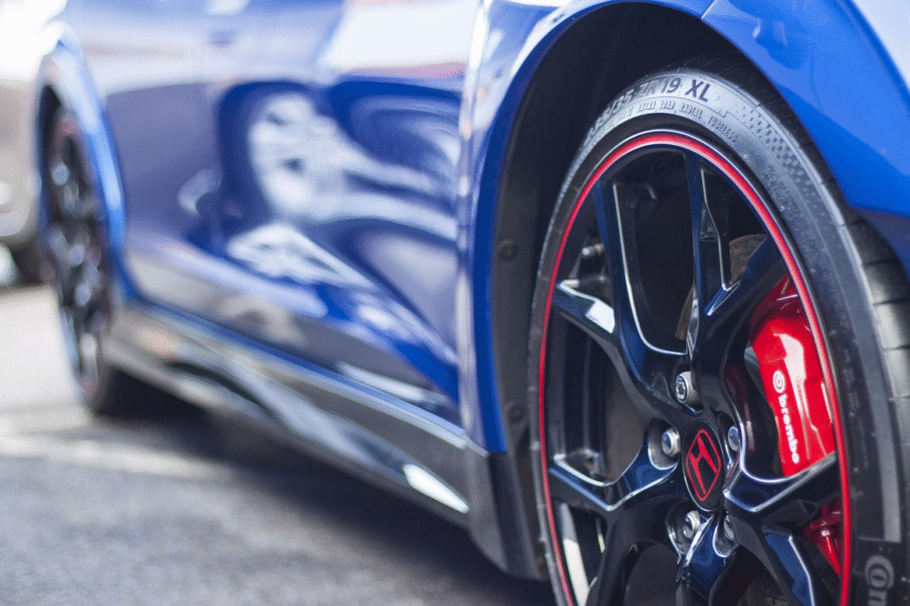 assurance tous risques pour une sportive neuve