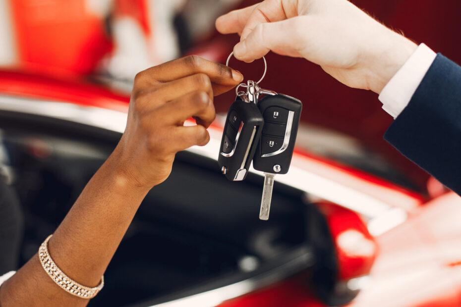 Voiture neuve ou occasion : les 7 questions à se poser avant d’acheter chez un concessionnaire